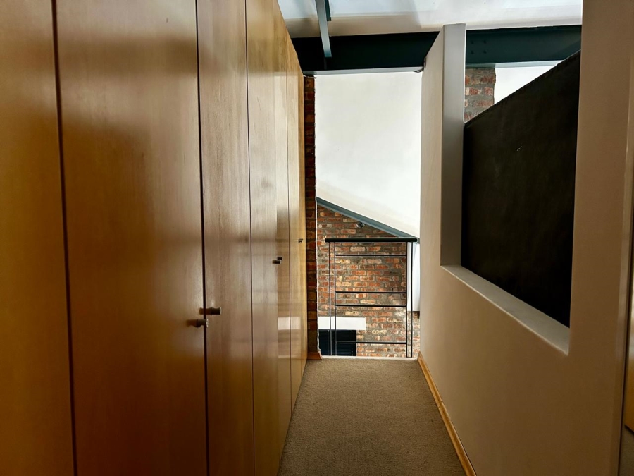 To Let 1 Bedroom Property for Rent in De Waterkant Western Cape